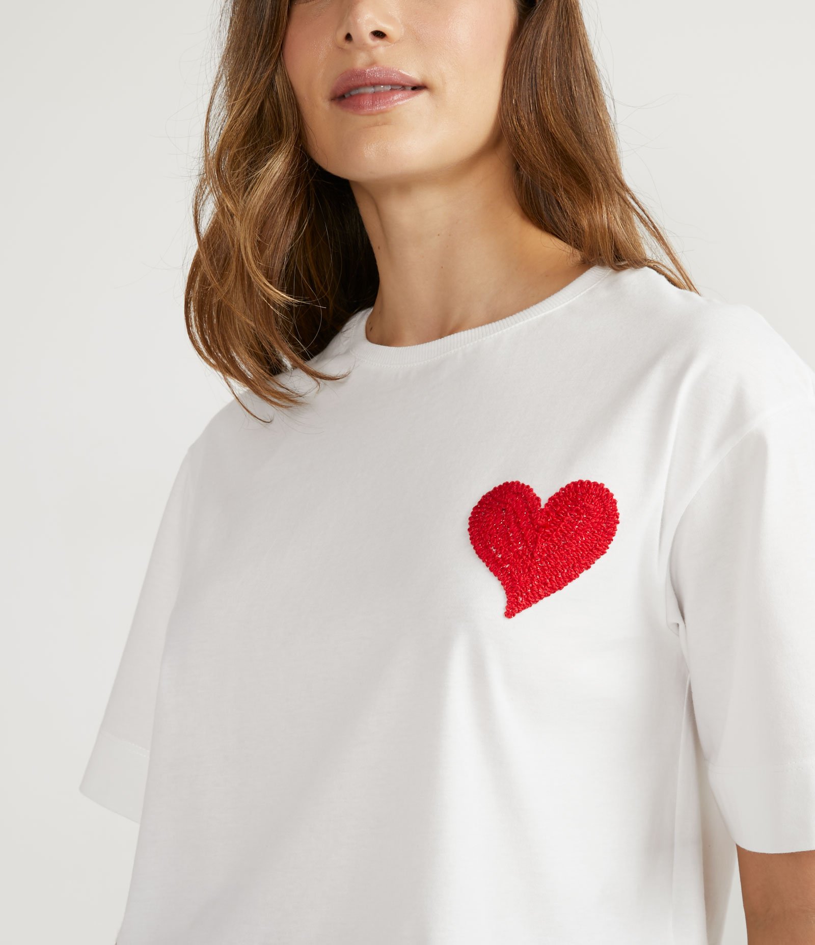 Blusa em Algodão com Manga Curta e Estampa de Coração Branco 3