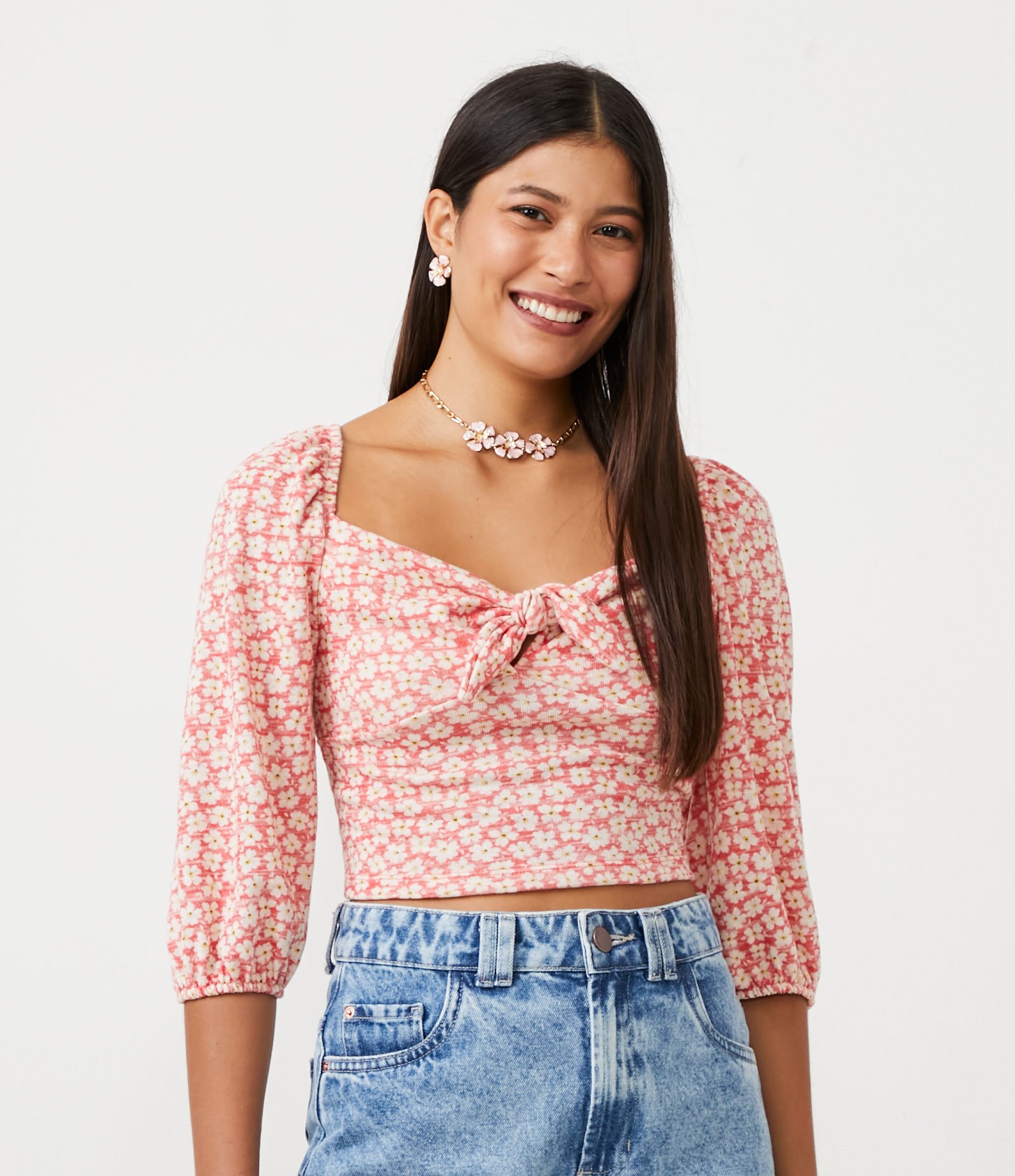 Blusa Cropped com Manga Longa Bufante e Estampa Floral Vermelho Claro 1