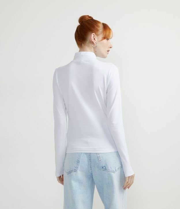 Blusa en Algodón con Cuello Alta y Manga Larga Blanco 2