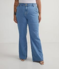 Calça Flare Jeans sem Estampa Curve & Plus Size