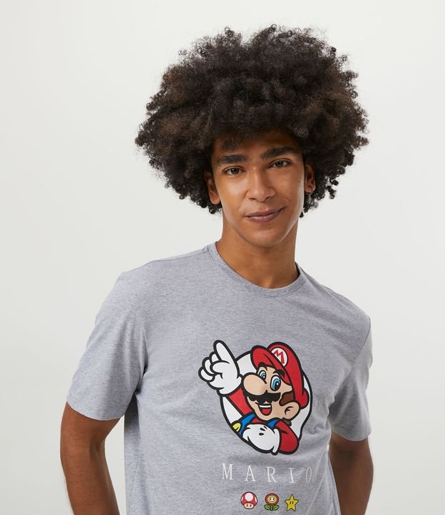 Remera en Media malla con Estampado Super Mario Gris 4