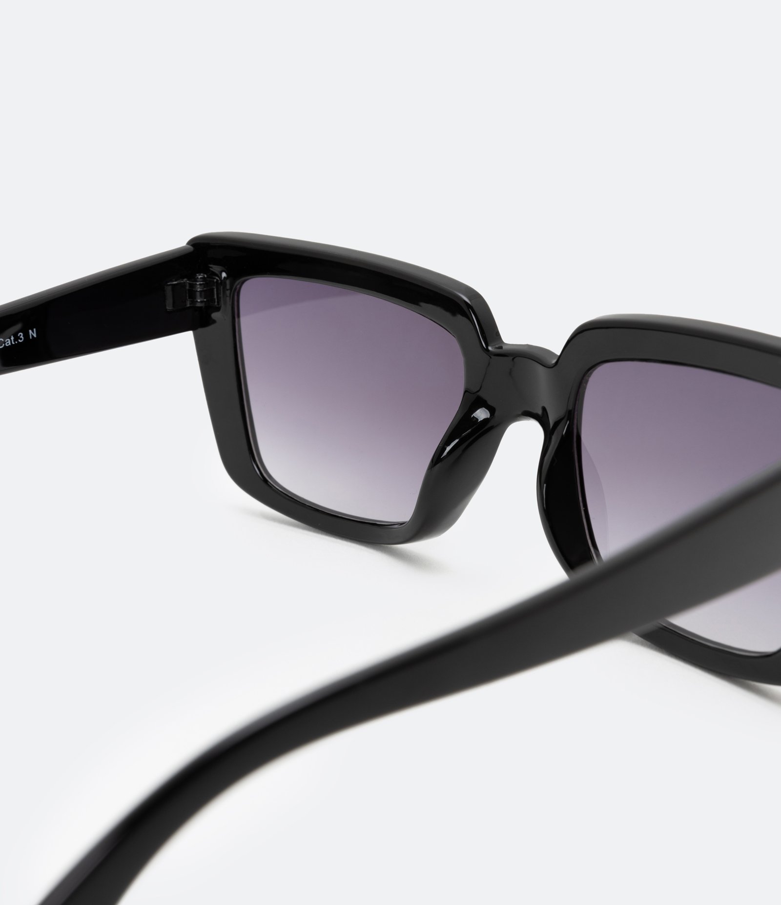 Óculos de Sol Quadrado Médio com Lentes Fume Preto 5