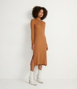 Vestido Midi em Viscose Canelada com Gola Alta