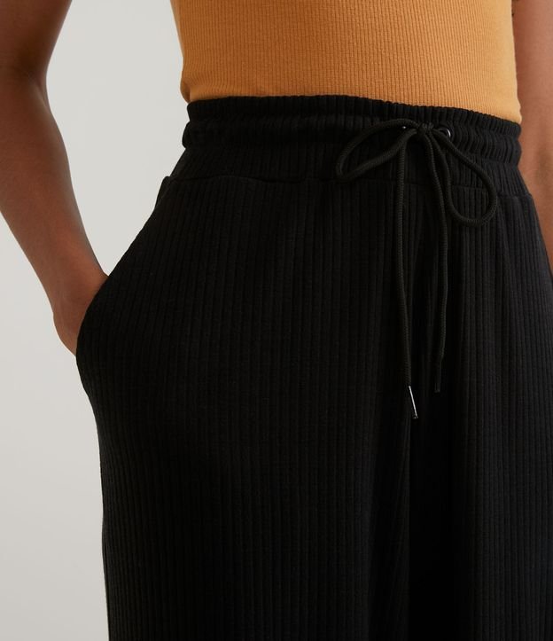 Pantalón Pantalona en Ribana con Cintura Elástica y Amarre Negro 3
