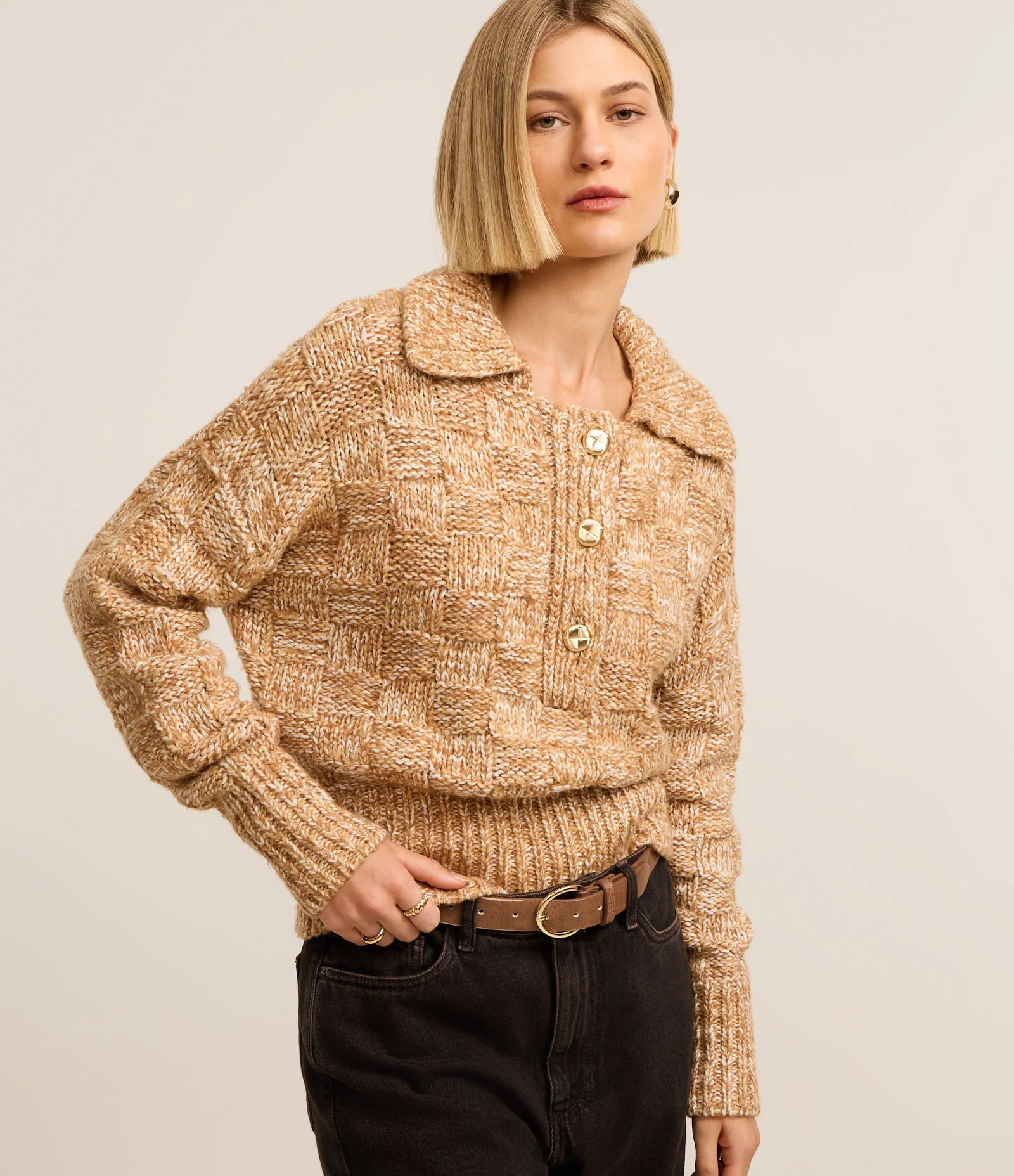 Suéter em Tricô com Gola e Botões Laranja 1