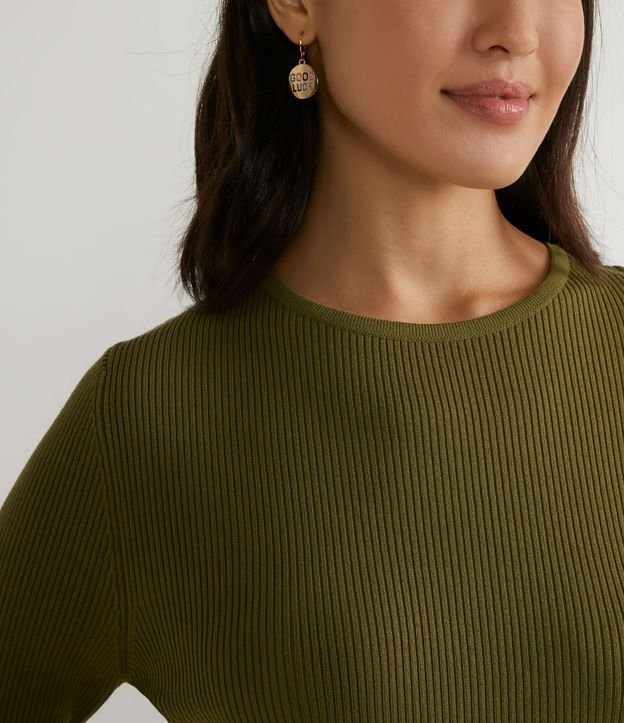 Blusa en Viscosa con Recortes Huecos en las Laterales Verde 4