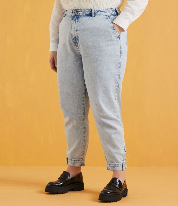 Calça Baggy Jeans com Botão na Barra Curve & Plus Size