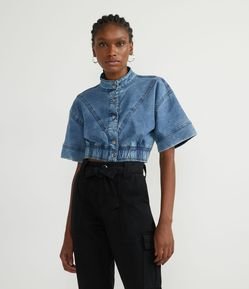 Jaqueta Cropped Jeans com Manga Curta e Elástico na Barra