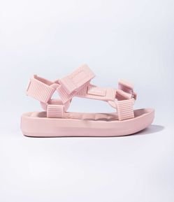 Sandália Infantil com Fechamento a Velcro