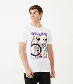 Camiseta Manga Curta com Estampa Skull e Lettering na Frente