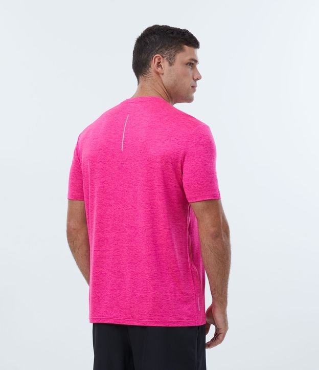 Camiseta Esportiva Básica em Dry Fit com Detalhes Refletivos Rosa Pink 4