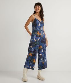 Macacão Pantacourt em Viscolinho com Estampa de Folhagem