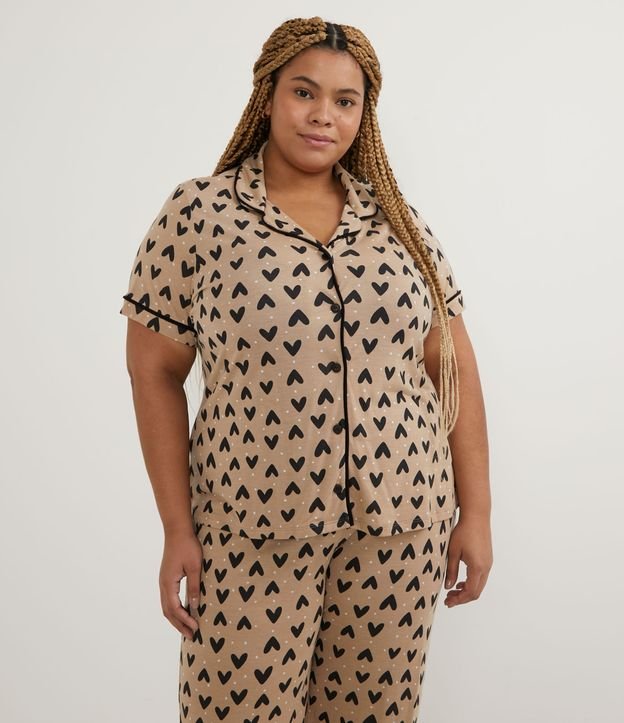 Pijama Americano en Viscosa con Estampado de Corazones Curve & Plus Size Beige 3