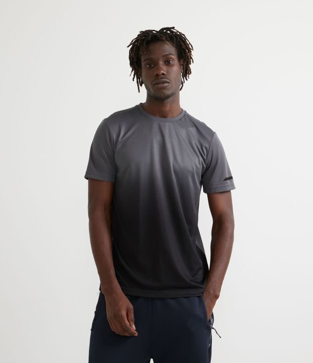 Remera Deportiva en Degradado Gris 1