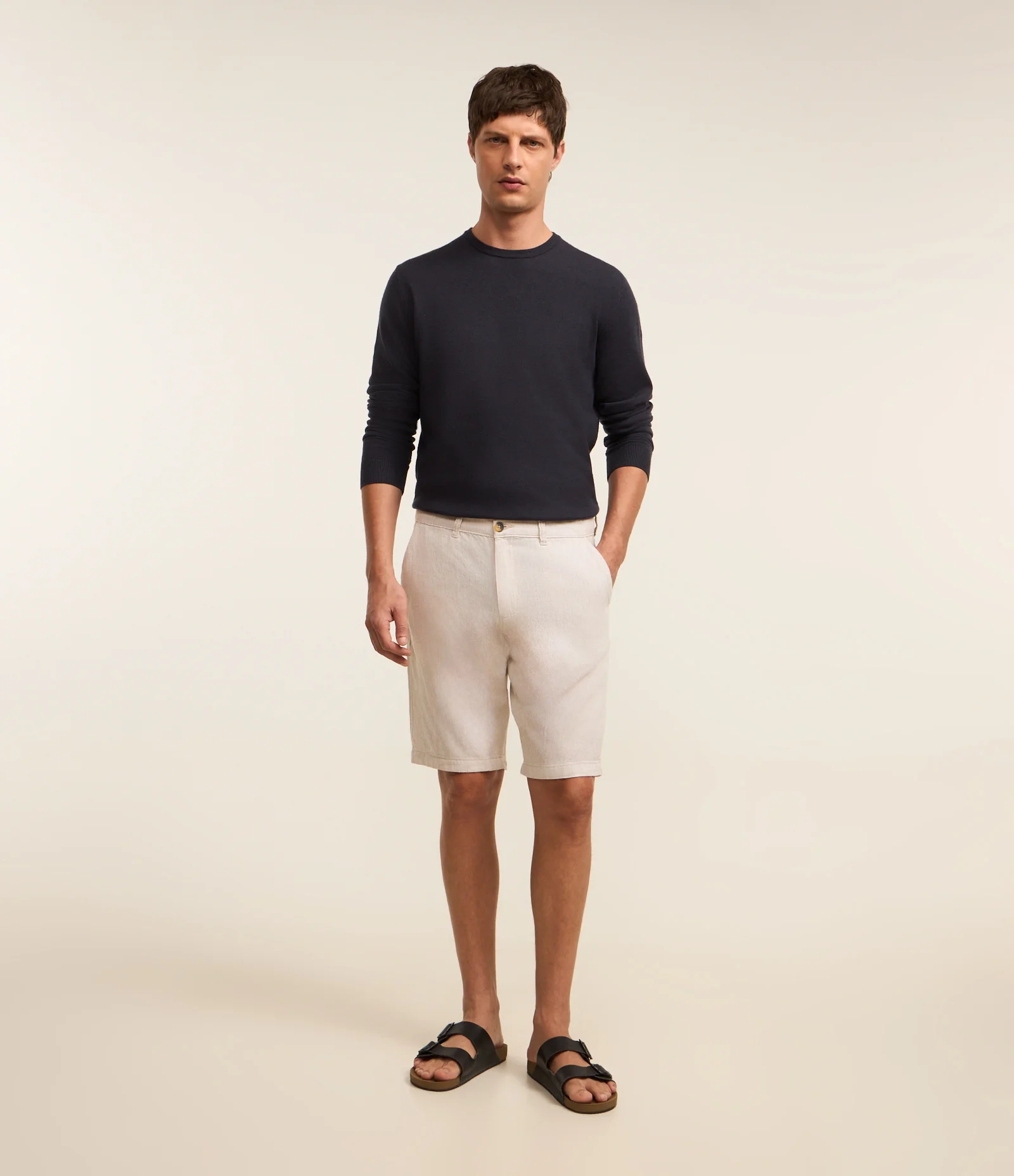 Bermuda Slim Texturizada em Linho com Algodão Crú 1