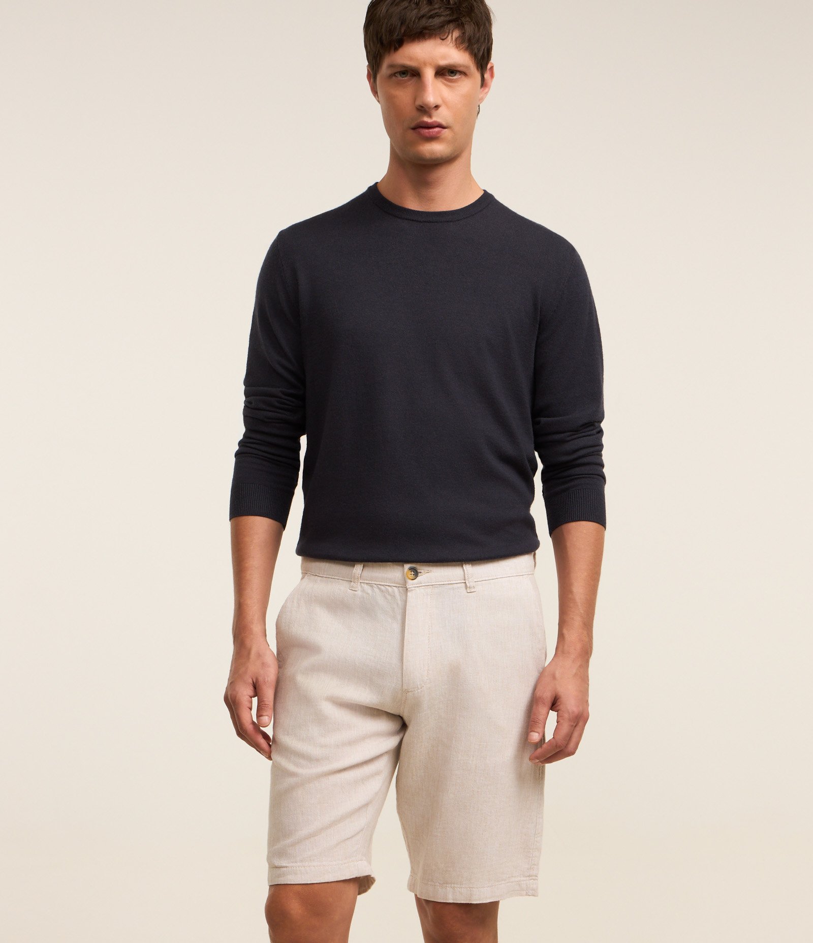 Bermuda Slim Texturizada em Linho com Algodão Crú 3