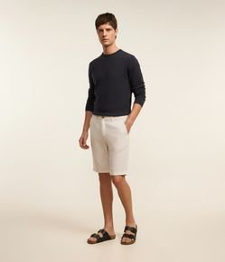 Bermuda Slim Texturizada em Linho com Algodão