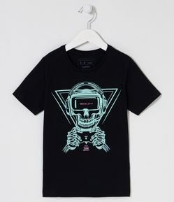 Camiseta Infantil Estampa Brilha no Escuro de Caveira Gamer - Tam 5 a 14 anos
