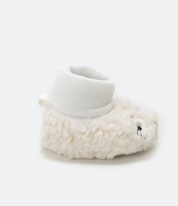Pantufa Infantil com Bordado de Bichinho