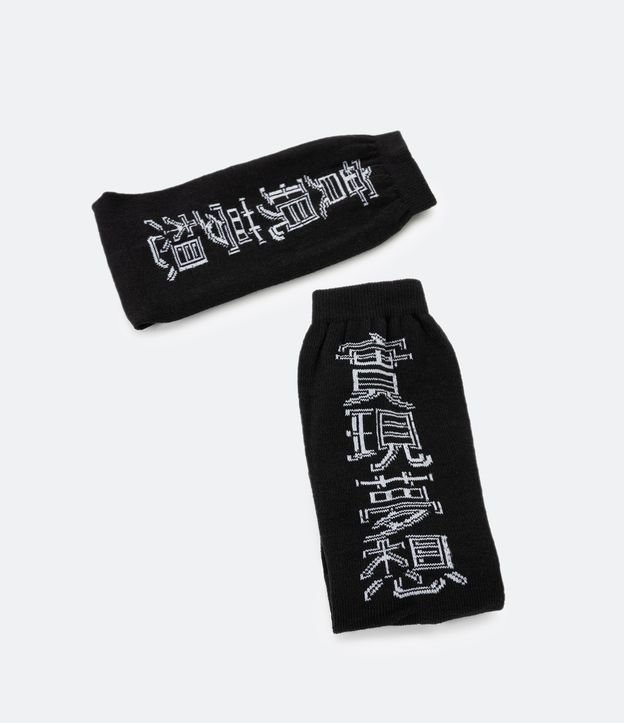 Media Caño Alto con Estampado en Kanji Negro 3