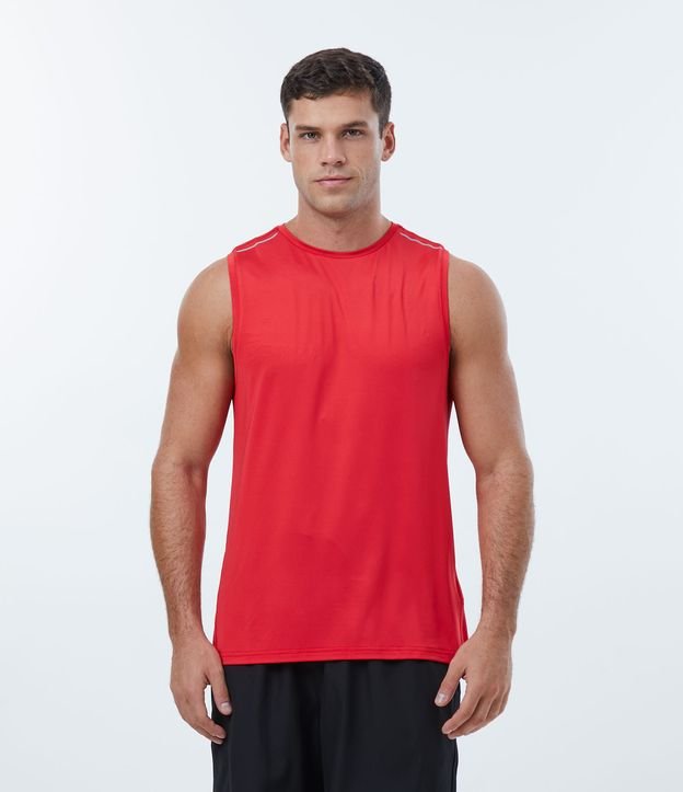 Regata Esportiva com Detalhes Refletivos