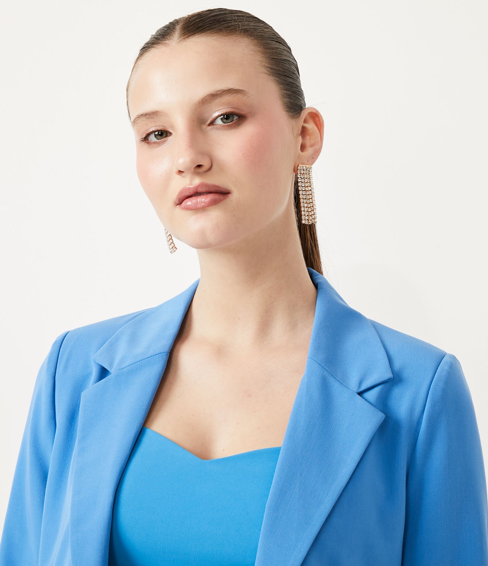 Blazer Alfaiataria Alongado em Crepe com Franzidos nos Punhos 4