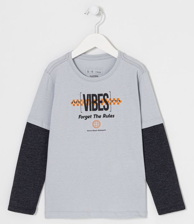 Camiseta Infantil com Estampa Vibes com Quadriculados - Tam 5 a 14 Anos - Cor: Cinza - Tamanho: 7-8