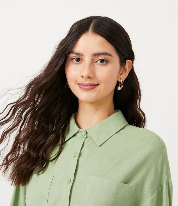 Camisa Corta en Lino con Manga Larga y Bolsillos Verde 4