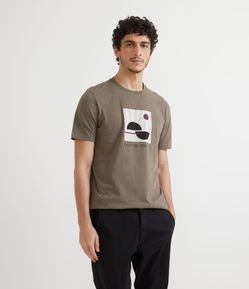 Camiseta Slim em Algodão com Estampa em Lettering