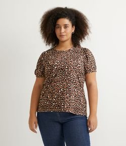 Blusa em Meia Malha com Estampa Animal Print Onça Curve & Plus Size