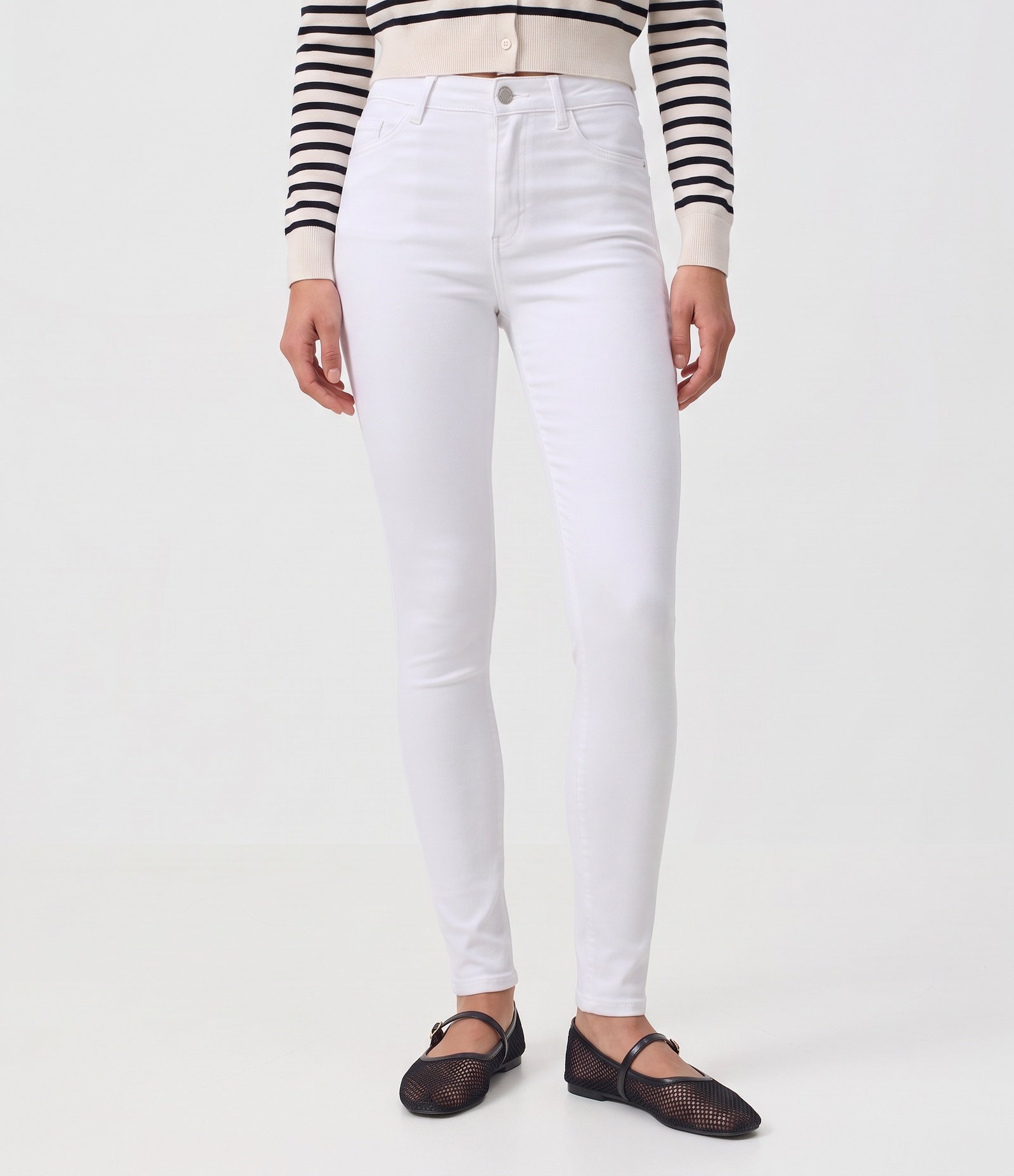 Calça Skinny em Sarja com Cintura Alta e Bolsos Branco 3