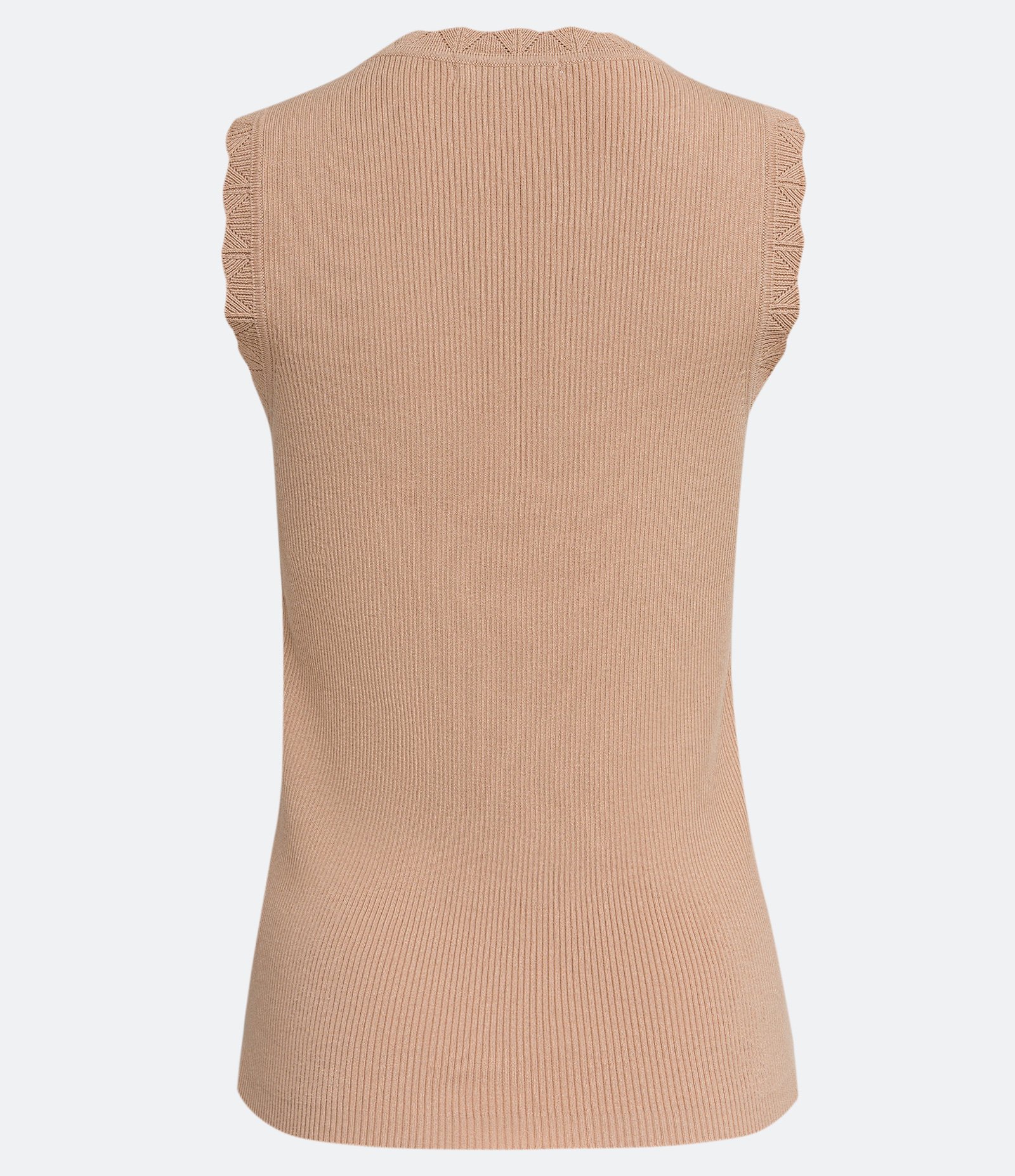 Blusa Regata em Viscose com Ponto Trabalhado na Gola e Cavas Bege 6