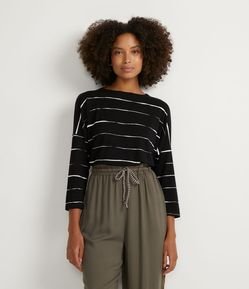 Blusa em Viscose com Manga Longa Listrada