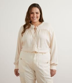 Blusa Bata Alongada em Viscose com Amarração Curve & Plus Size