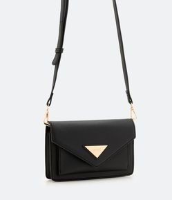 Bolsa Transversal com Tampa e Plaquinha em Triangulo Aplicada