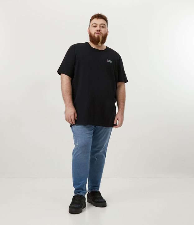 Calça Skinny em Jeans com Barra Dobrada e Puídos