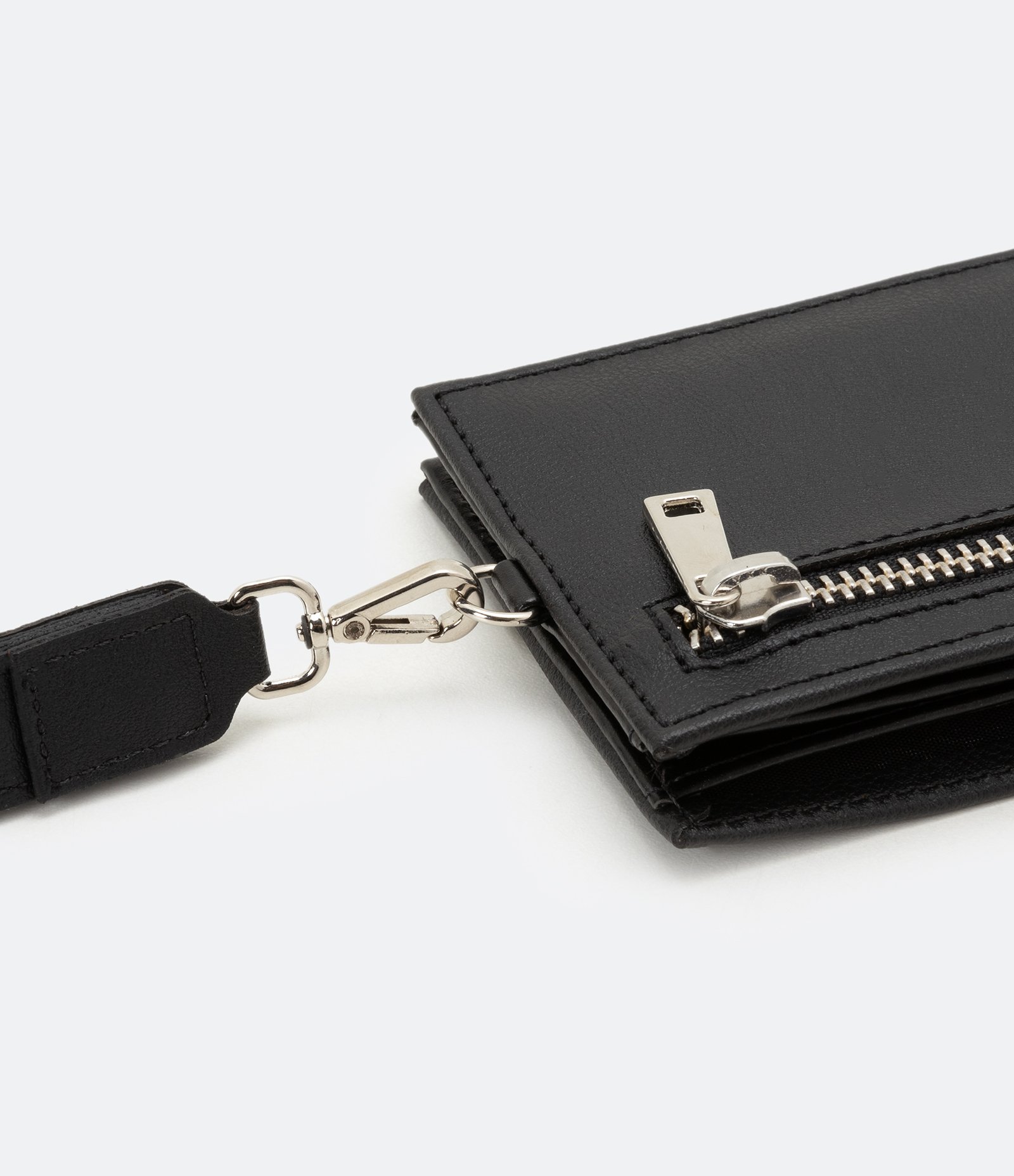 Carteira em Material Sintético com Alça Removível Preto 2
