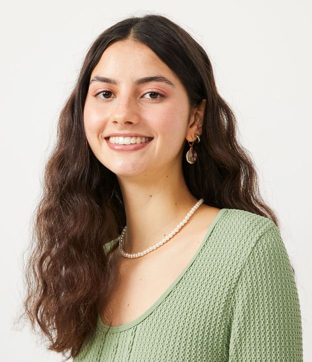Blusa en Poliamida Texturizada con Manga Larga Verde 4