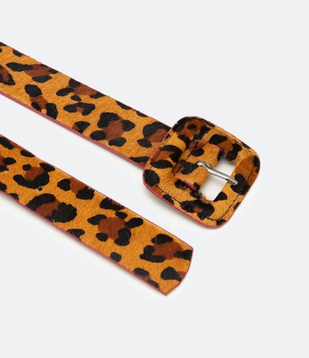 Cinturón Mediano con Hebilla Forrada y Estampado Animal Print Jaguar Marrón 2