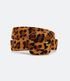 Imagem miniatura do produto Cinturón Mediano con Hebilla Forrada y Estampado Animal Print Jaguar Marrón 1