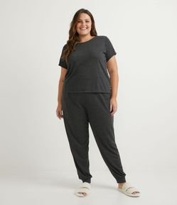 Pijama Longo em Poliviscose com Listras Curve & Plus Size