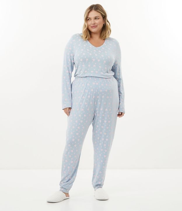 Pijama Longo em Viscolycra com Estampa de Corações Curve  & Plus Size