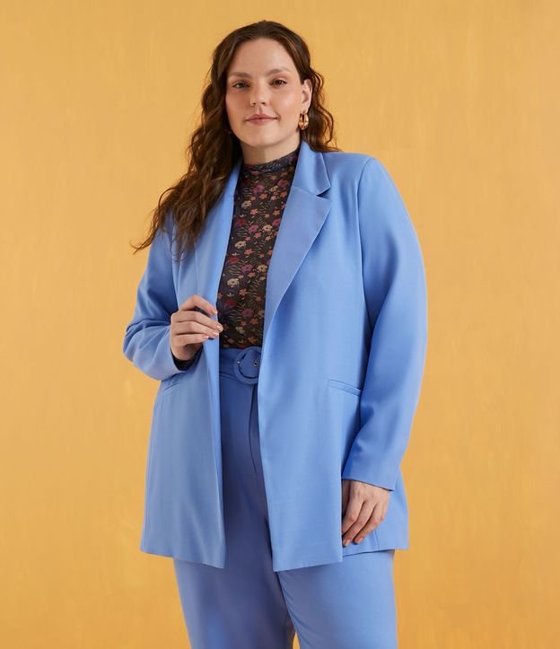Blazer Alongado em Alfaiataria Curve & Plus Size