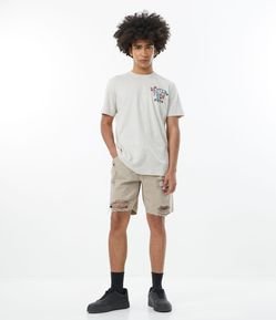 Bermuda Slim em Jeans Destroyed