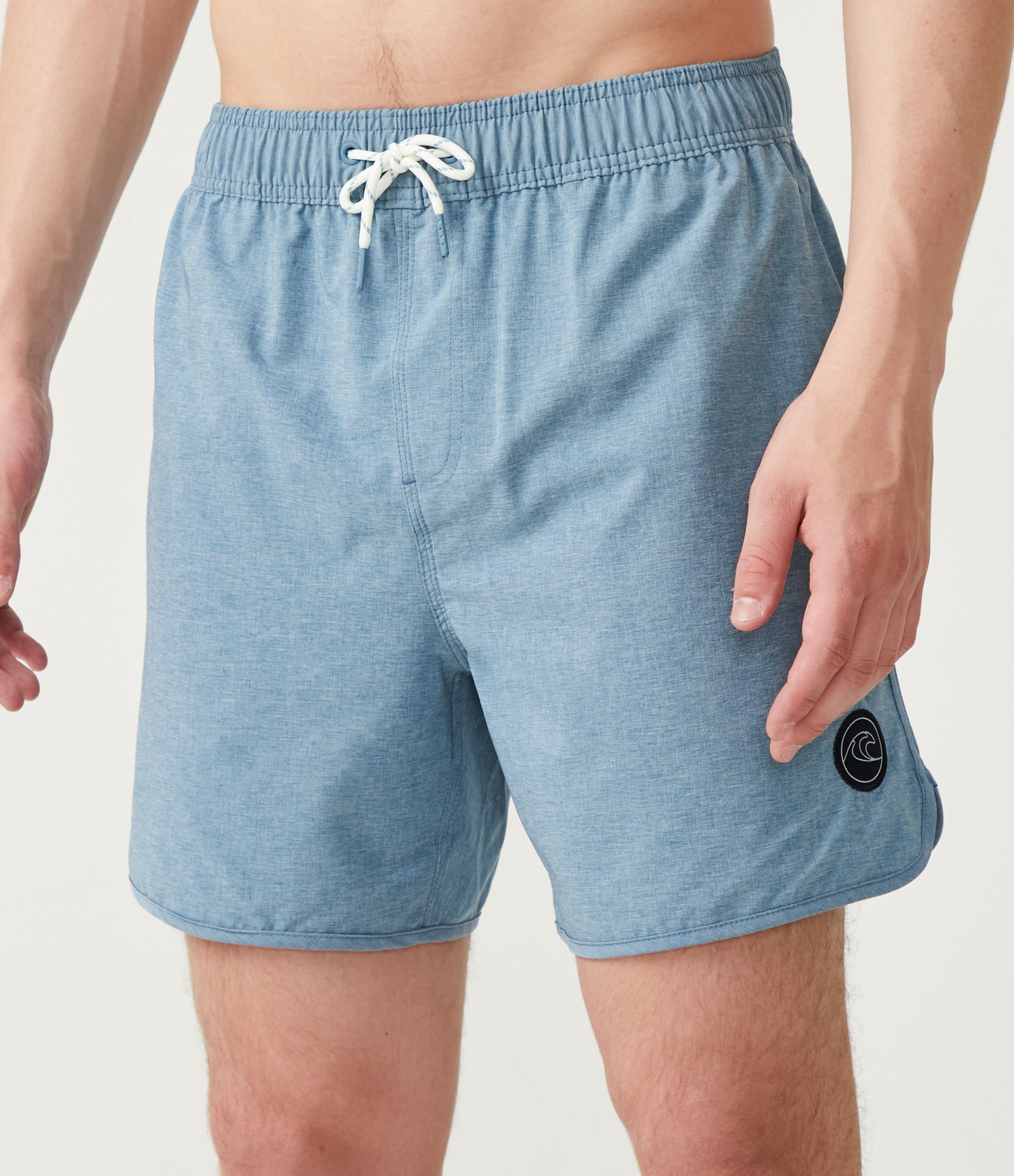 Bermuda de Banho com Cós Elástico e Barra Arredondada Azul claro 2