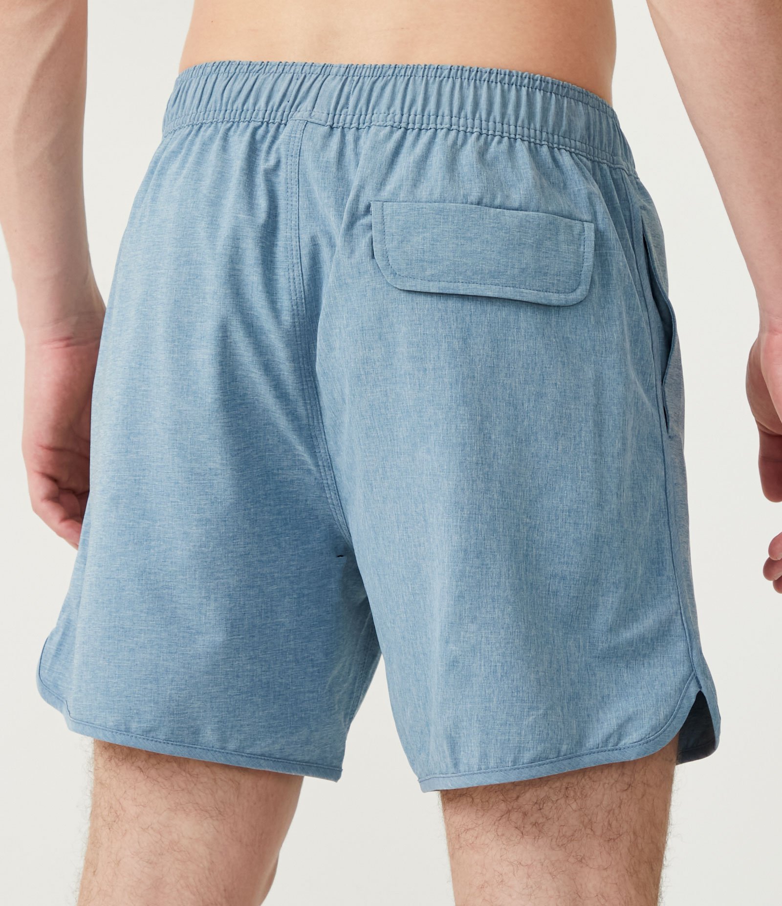 Bermuda de Banho com Cós Elástico e Barra Arredondada Azul claro 3