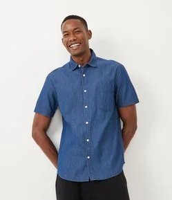 Camisa Comfort em Algodão com Bolso Frontal
