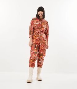 Macacão Longo em Tricoline com Estampa de Paisagens e Faixa na Cintura