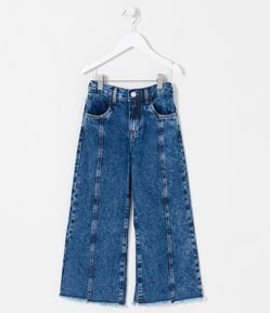 Calça Wide Leg Infantil em Jeans com Recortes e Barra Desfiada - Tam 5 a 14 anos
