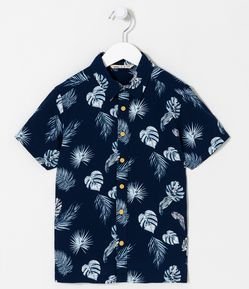 Camisa Infantil com Estampa de Folhagem - Tam 5 a 14 anos